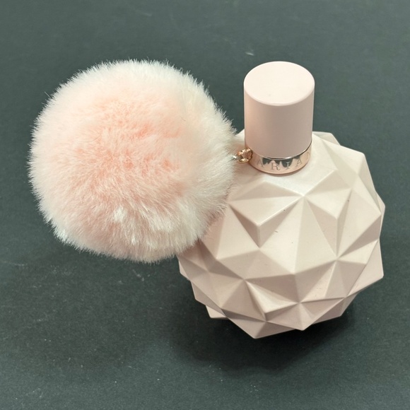 EMPTY BOTTLE! Sweet Like Candy  by Ariana Grande 3.3 / 3.4 oz EDP Empty Bottle - Picture 2 of 3